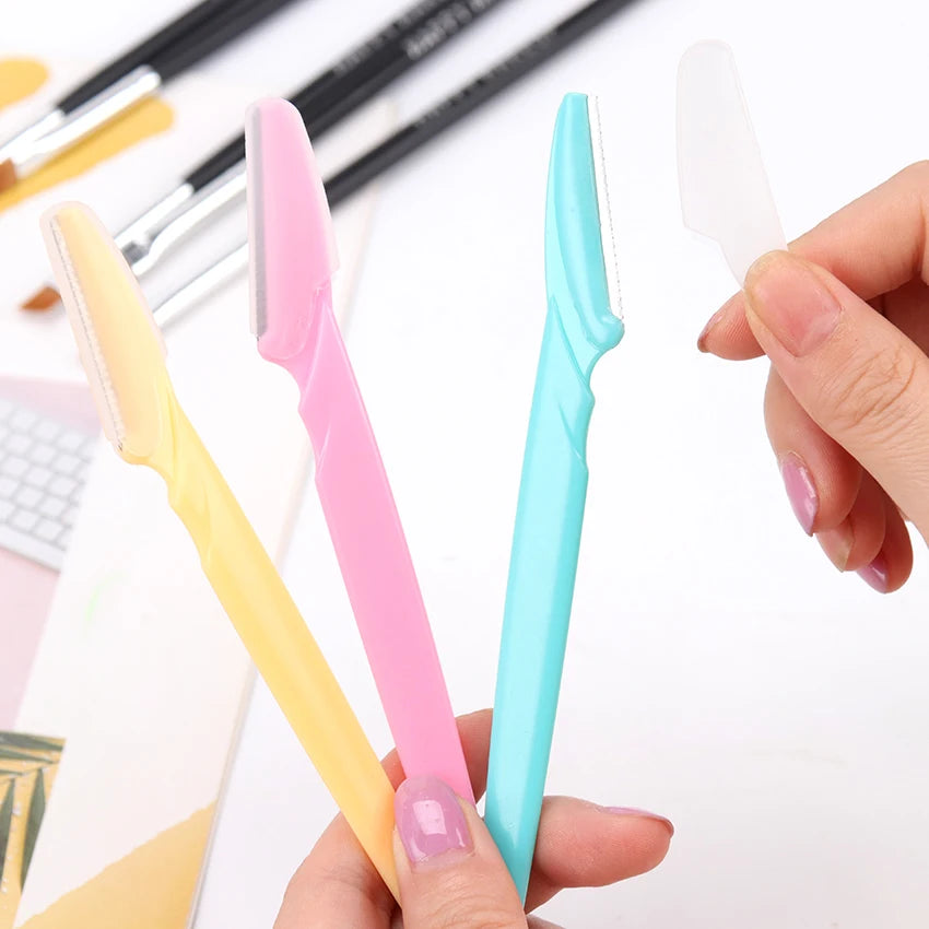 Women’s Facial and Eyebrow Razor – Precise and Gentle Grooming - Amazing G