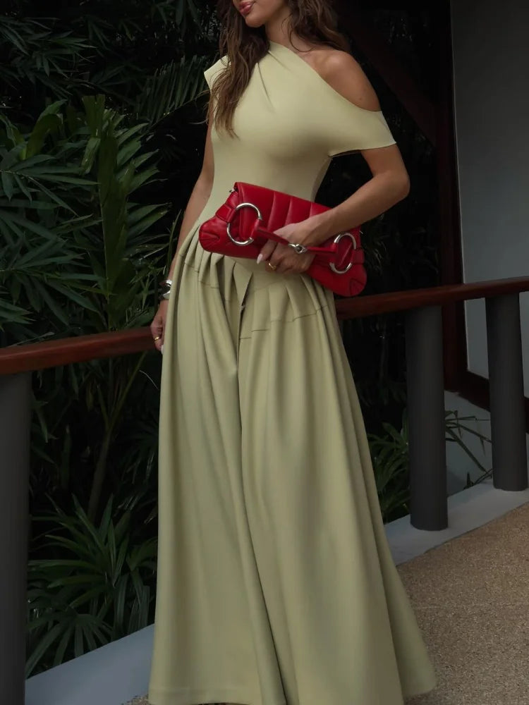 Chic Solid Diagonal Collar Pleated Maxi Dress