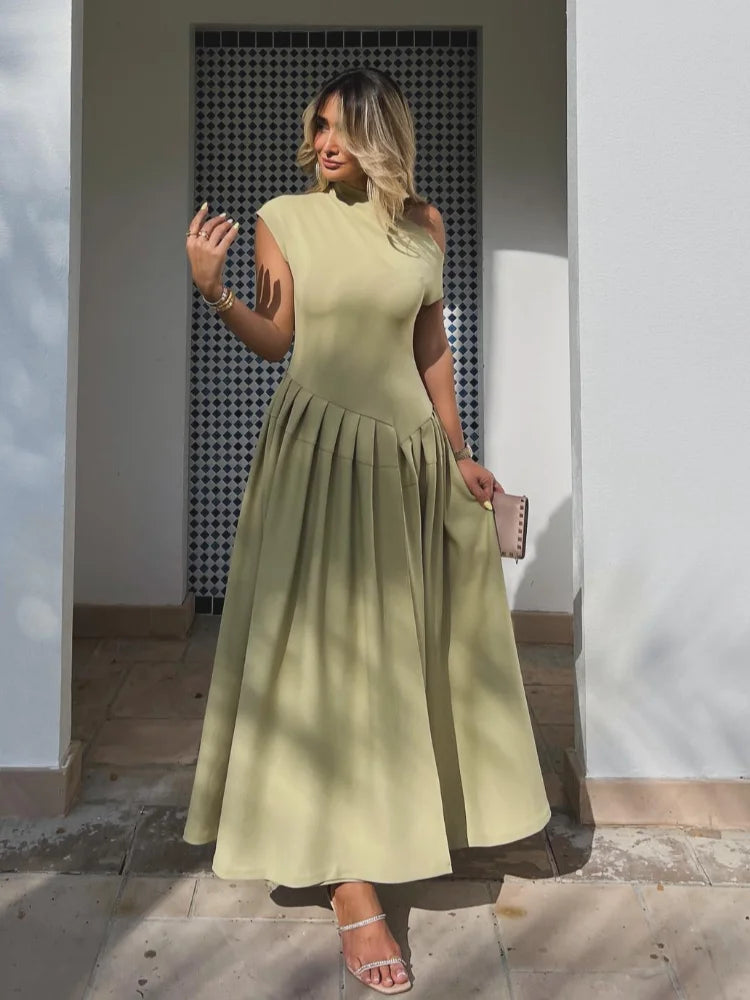 Chic Solid Diagonal Collar Pleated Maxi Dress