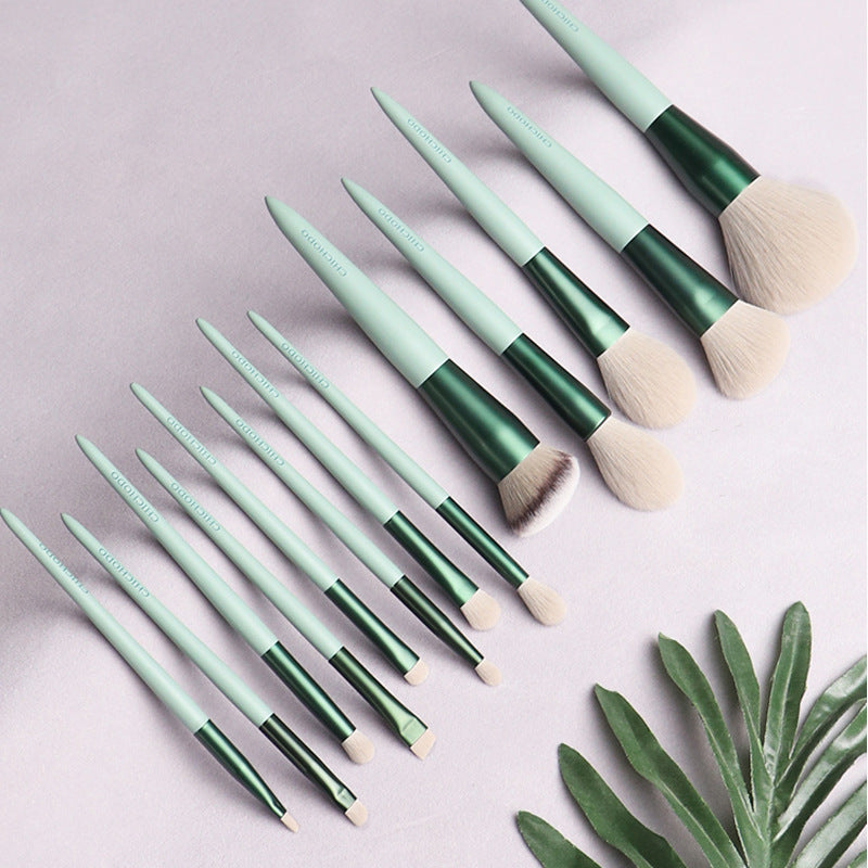 13-Piece Green Makeup Brush Set – Complete Foundation &amp; Eye Brush Kit