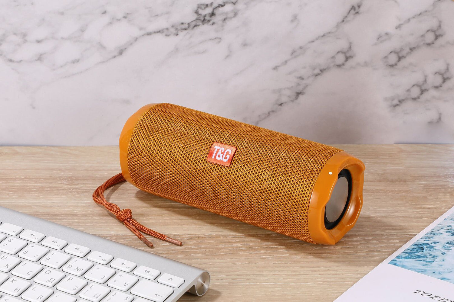 Fabric Portable Creative Wireless Bluetooth Speaker with Card Holder