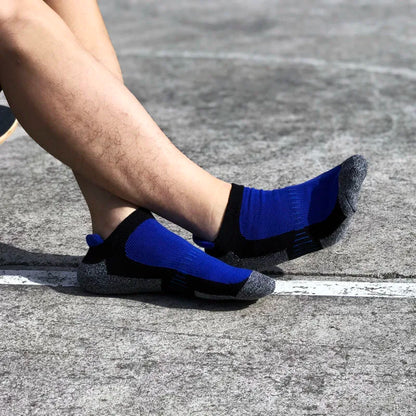 Thick Towel Bottom Sports Socks: Warm and Durable for Outdoor Activities