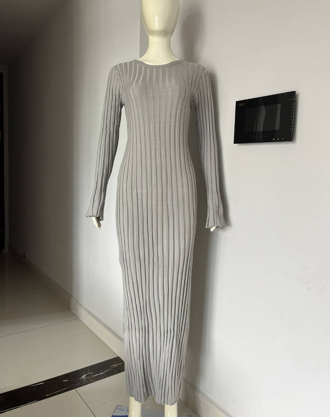 Knitted Waist-Tight Round Neck Dress for Women