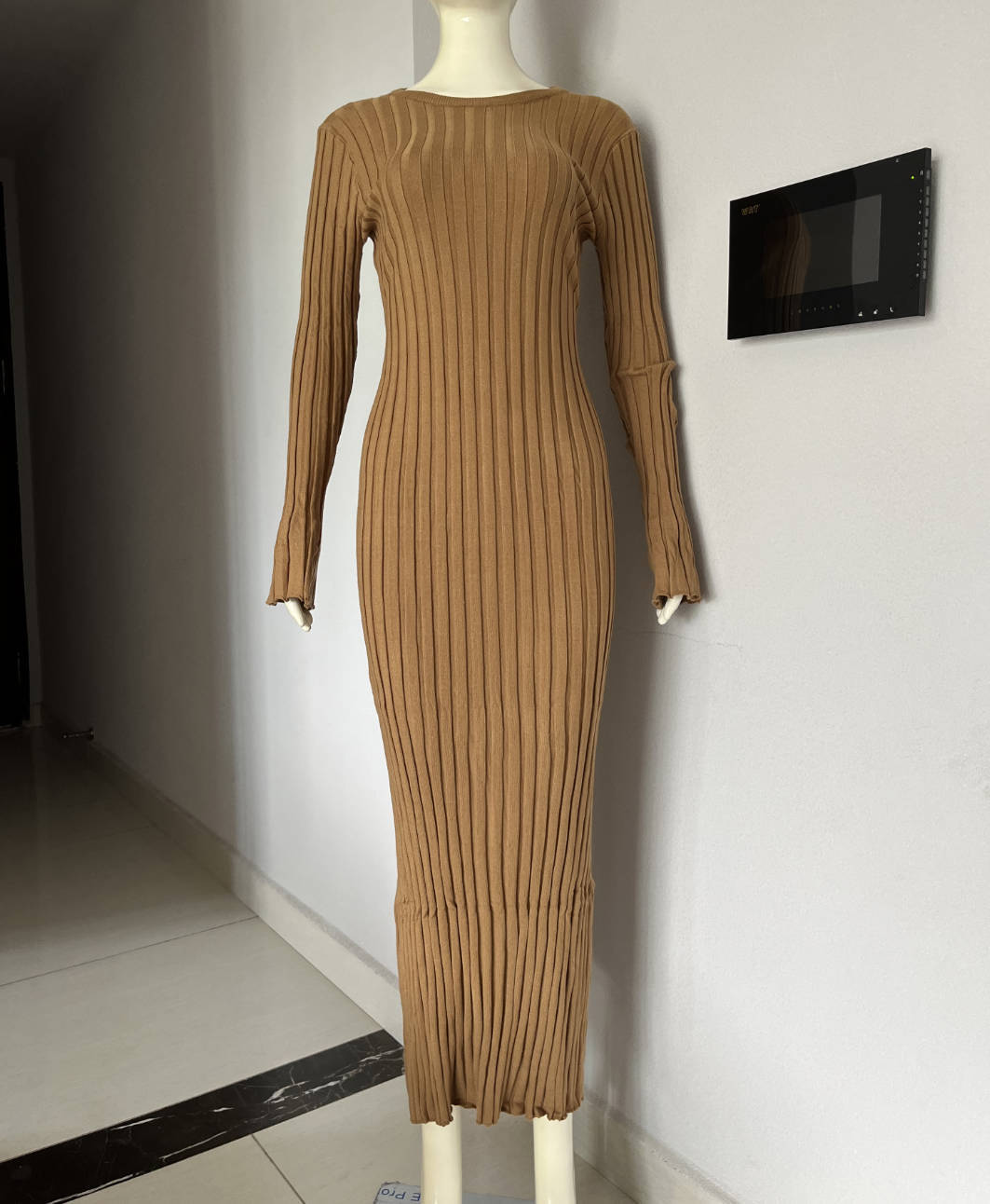 Knitted Waist-Tight Round Neck Dress for Women