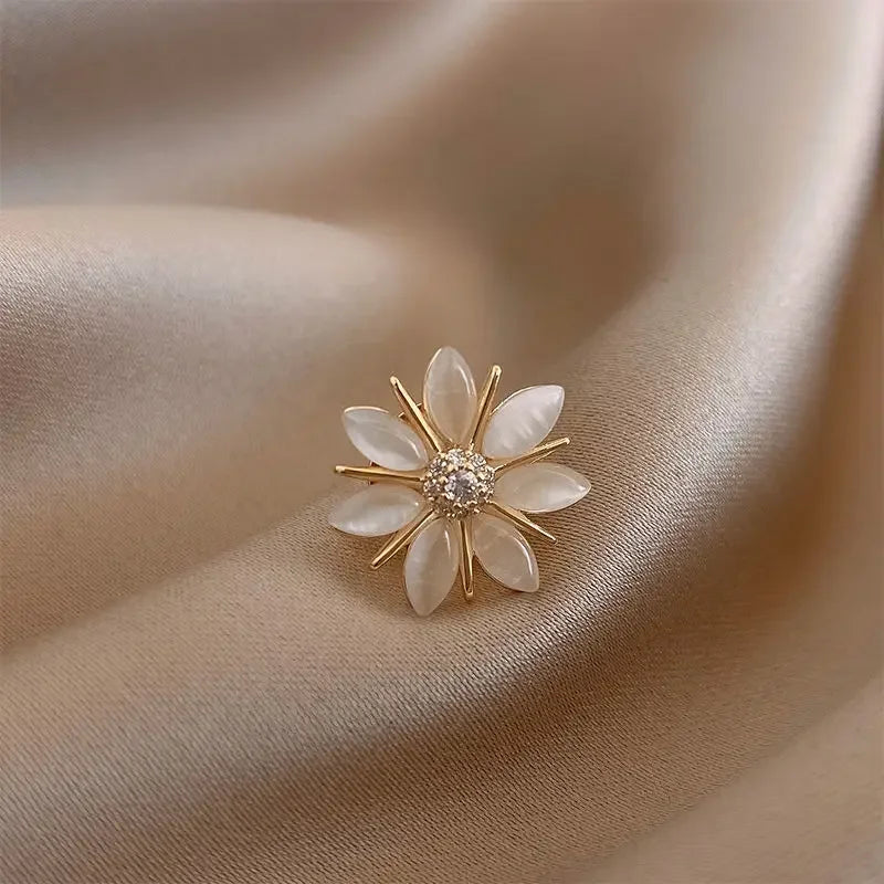 Fashion Bow and Flower Brooch Set