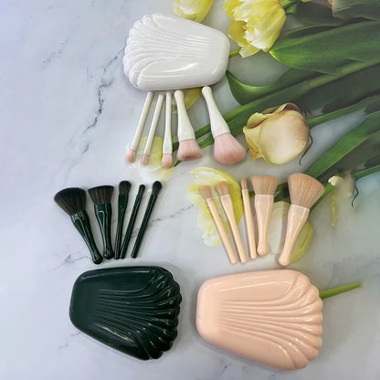 5-Piece Shell Portable Makeup Brush