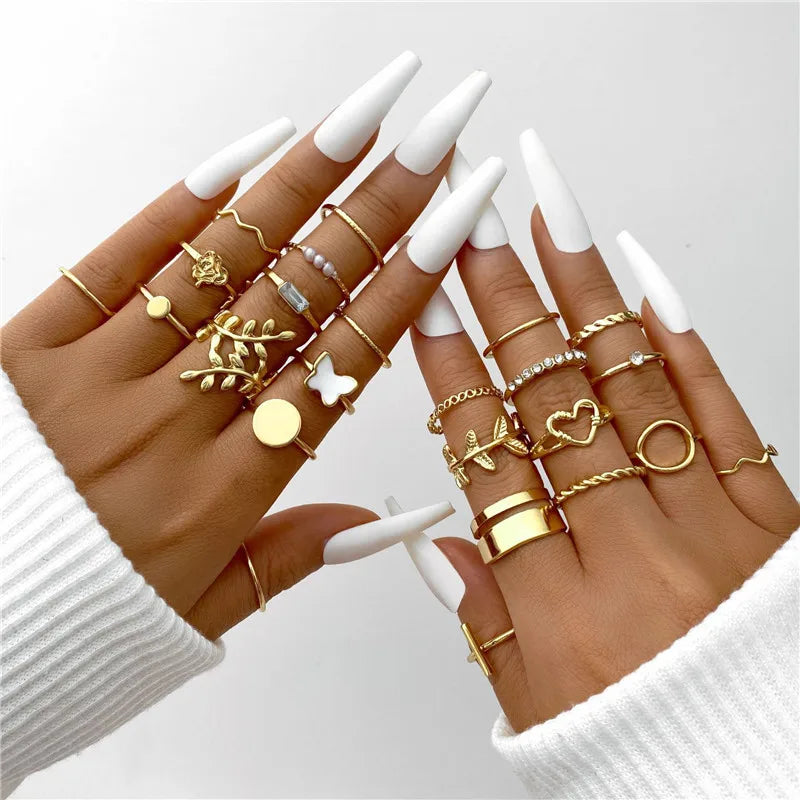 24PCS Vintage Gold Color Heart Rings Set