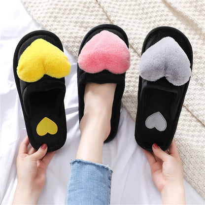 Cute Heart Pattern Women’s Plush Indoor Slippers