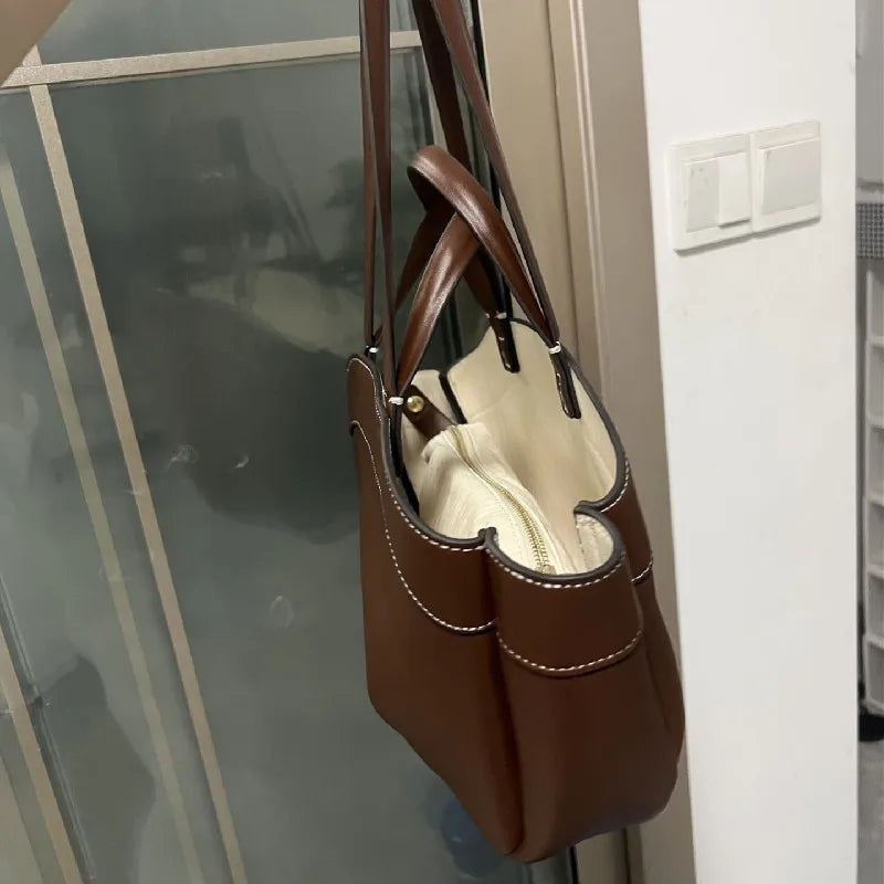 Women’s Retro Large Capacity PU Leather Tote Bag