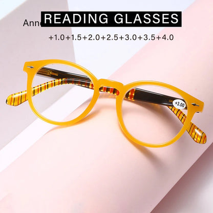 Round Plastic Hinge Floral Printed Anti-Blue Light Reading Glasses for Women