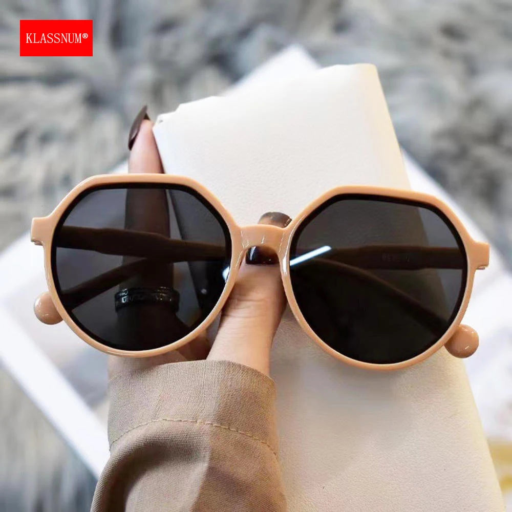 KLASSNUM Women Square Frame Fashion Sunglasses