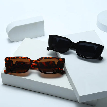 New Small Frame V-Shaped Fashion Sunglasses for Women