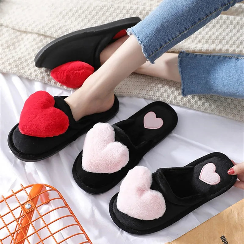 Cute Heart Pattern Women’s Plush Indoor Slippers