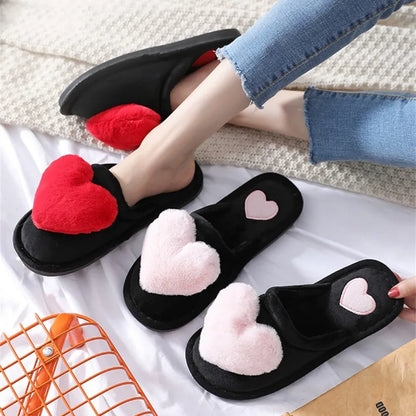 Cute Heart Pattern Women’s Plush Indoor Slippers